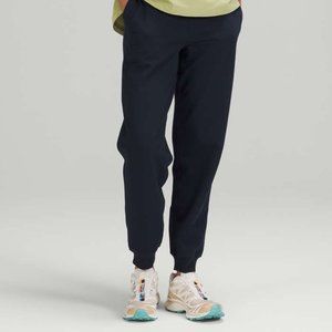 NWOT Lululemon Scuba HR Jogger French Terry
